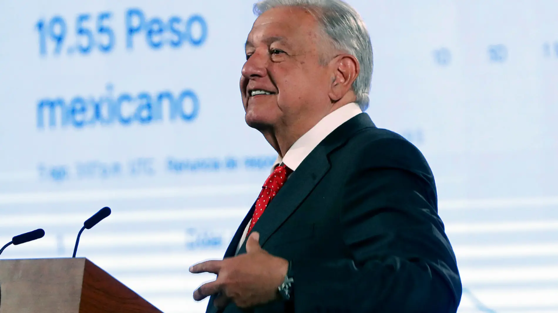 Tipo de cambio con AMLO